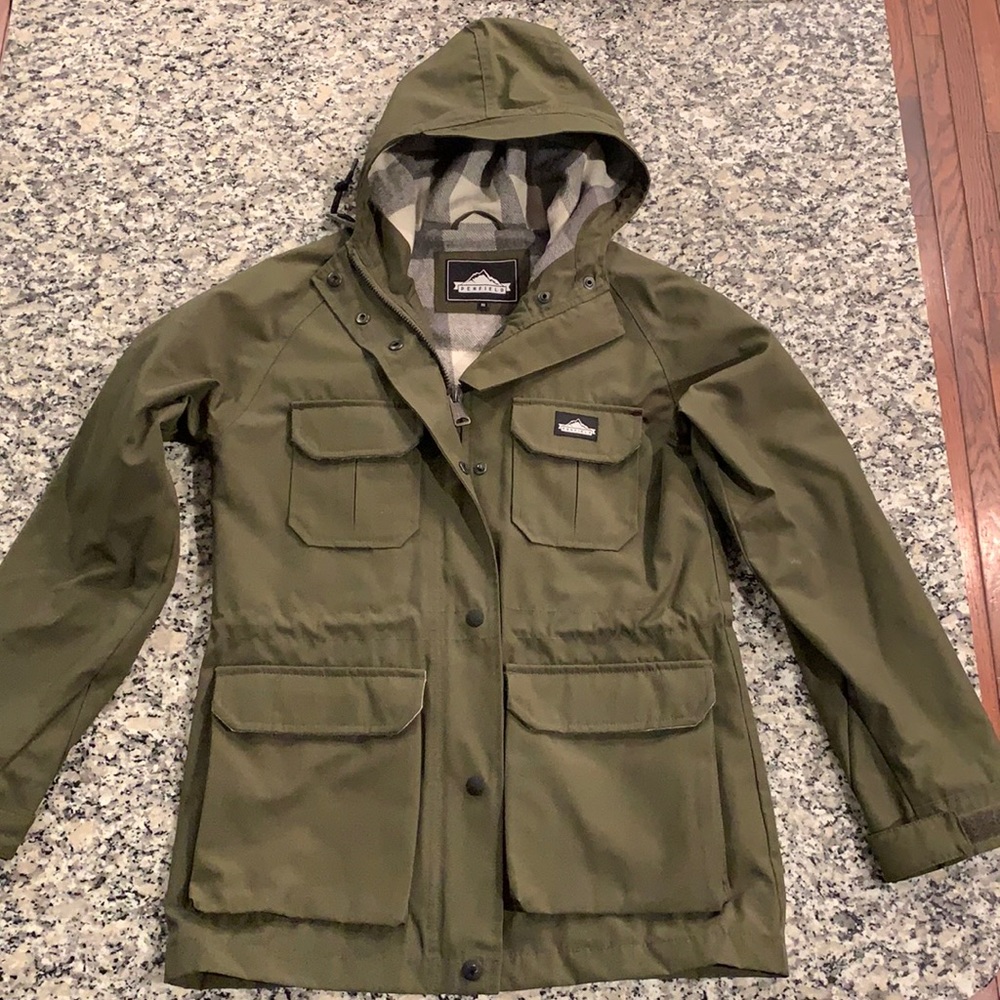 Penfield jacket, size XS in army green with gray and white buffalo check lining